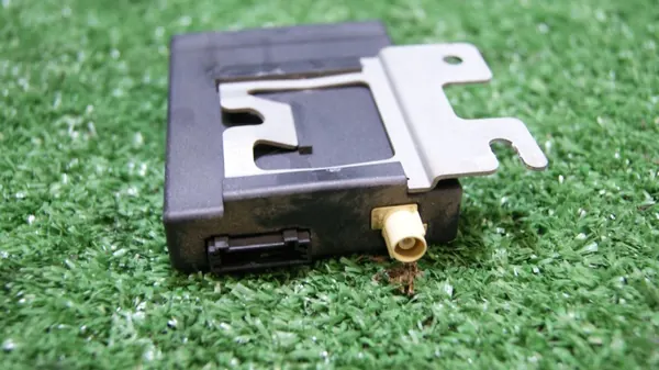 Módulo de control Webasto OEM YWY500090 para Land Rover image 5
