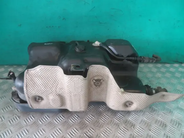 AdBlue-tank OEM 172A22038R för Movano NV400 2.3 image 5
