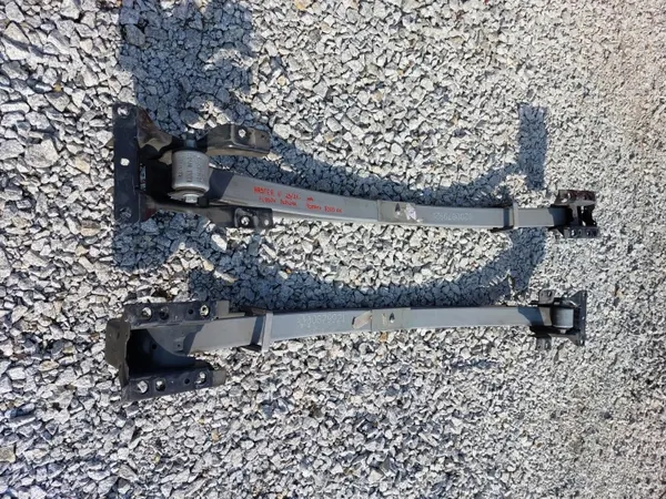 OEM 8200879921 Achterveren Set voor Renault Master image 4