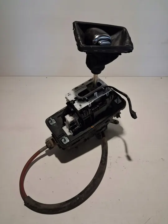 Audi A6 C7 Allroad versnellingspook OEM 4G1713041L image 2