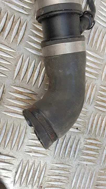 Mercedes W211 Radiateurslang A2115012682 image 3