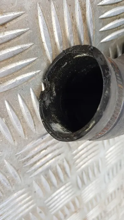 Mercedes W211 Radiateurslang A2115012682 image 4