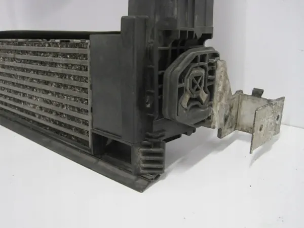 BMW Intercooler OEM 7600530 8507400 1-sarja F20/F21 image 4