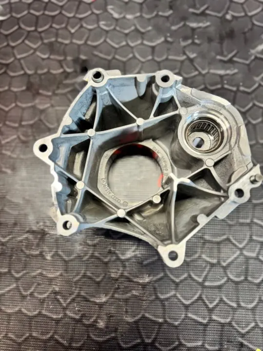 CVT-Getriebeabdeckung OEM 0AW301169D für Audi image 3