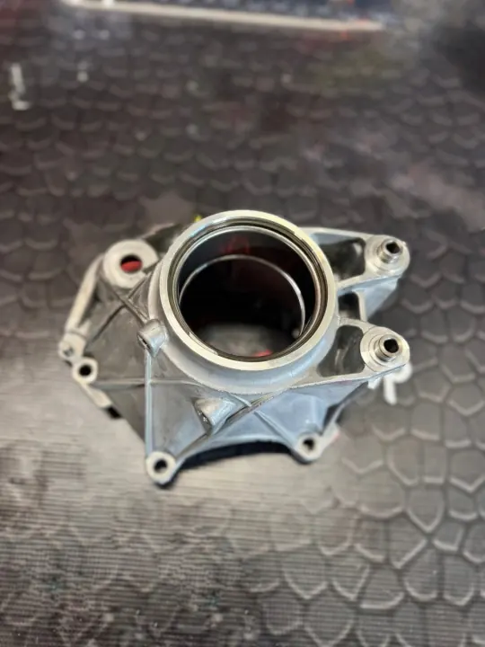 CVT-Getriebeabdeckung OEM 0AW301169D für Audi image 4