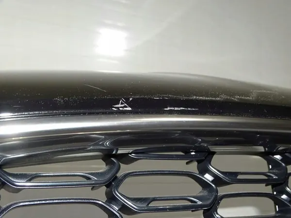 Framstötfångare Jaguar F-Type LIFT 6xPDC 2021- image 9