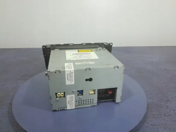 Radio CD Mercedes C W204 OEM A2048704490 image 3