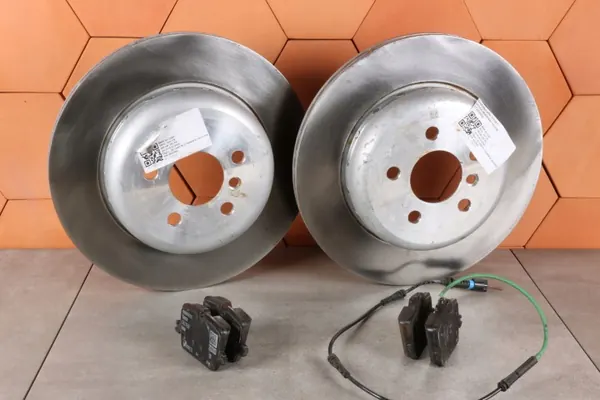 BMW OEM 6883979 Bremscheiben & Beläge Hinten image 3
