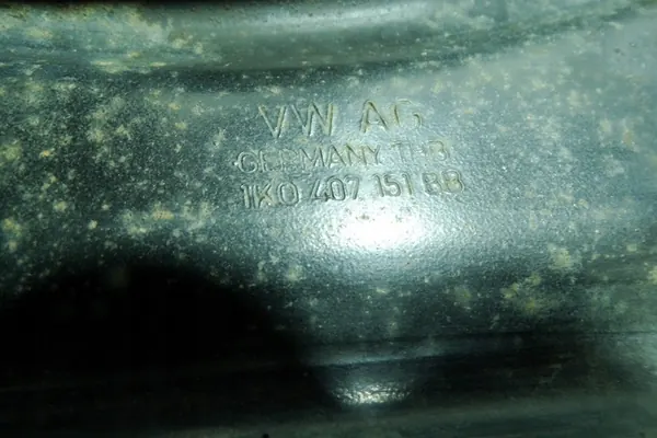 Braccio di Controllo Anteriore VW CADDY III FURGON 1.6L image 2