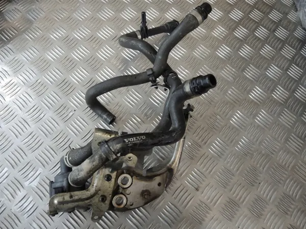 Bomba de água e mangueiras Volvo XC60 II OEM 31368537 image 2