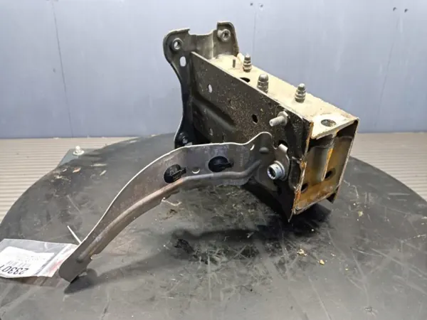 Audi A6 C8 Avant Quart Rail Extrémité OEM 23301 image 4