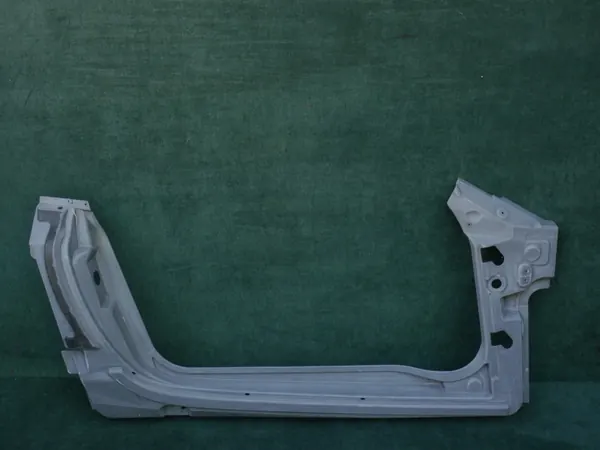 Rebites de pilar OEM 8D33-C20412-AE para Aston Martin image 2