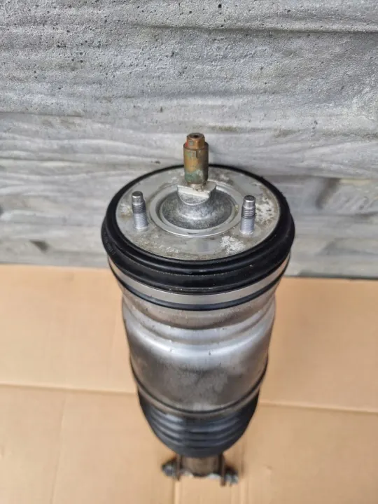 Amortisseur pneumatique avant gauche Dodge RAM V 1500 19- OEM image 6