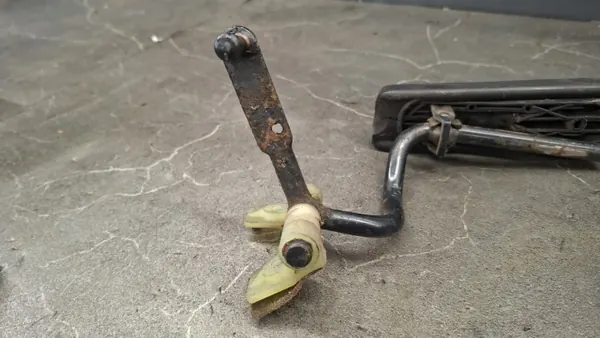 Kaasupoljin Mercedes W123 OEM pedal gazu mercedes w123 image 3