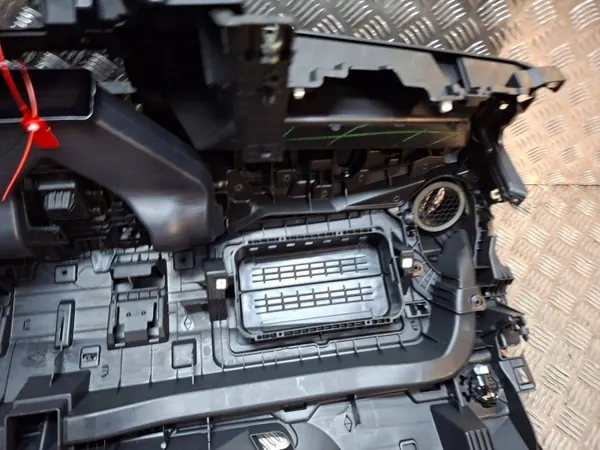 Panneau de console OEM S263129054 pour Renault Zoe II image 8