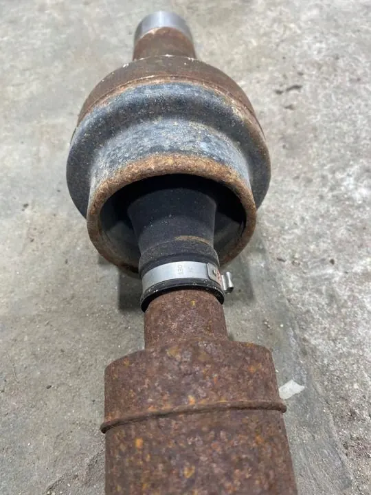 Dodge RAM 2013 Eje de transmisión delantero 52123021AE image 5