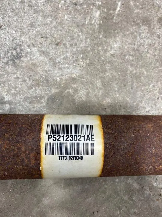 Dodge RAM 2013 Eje de transmisión delantero 52123021AE image 6