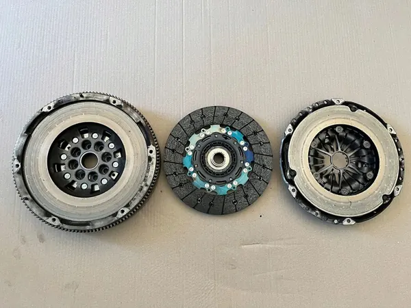 VW AUDI SKODA SEAT Volante Duplo 2.0 TDI image 4