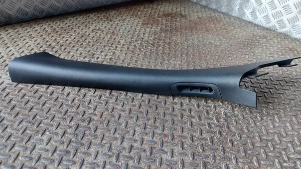 Dodge Durango LIFT 18- A-Pilarin Peite Vasemmalle Oikealle USA image 4