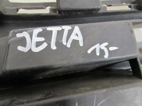 VW JETTA 15-18 Griglia paraurti anteriore OEM image 7