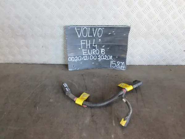 Conjunto Cableado AdBlue OEM 22330354 para Volvo FH image 2