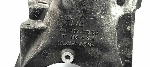 Gebrauchtes Audi Motorteil OEM 4M0199303BM image 4