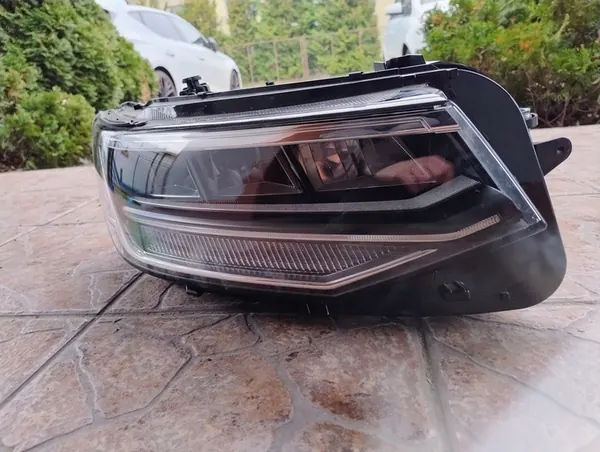 Lanterna LED direita VW Tiguan II 2020-2024 5NB941036G image 2