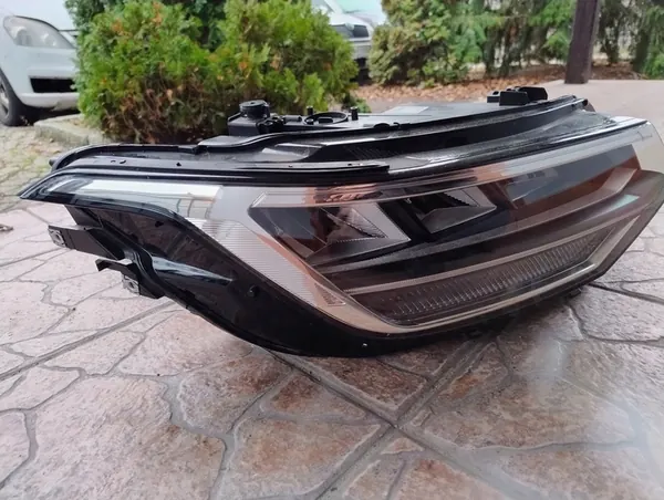 Lanterna LED direita VW Tiguan II 2020-2024 5NB941036G image 3