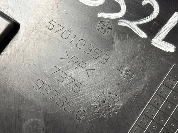 Dodge Charger Lado Esquerdo OE 57010353AH image 2