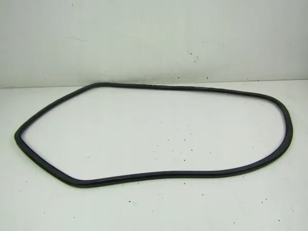 Junta puerta trasera izquierda OEM AK-6-91346 Volvo XC60 image 2