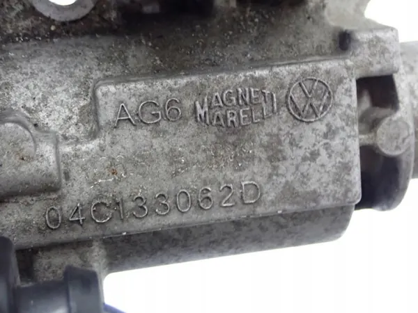 Corps de papillon OEM 04C133062D pour Skoda Fabia III 1.0 MPI image 5