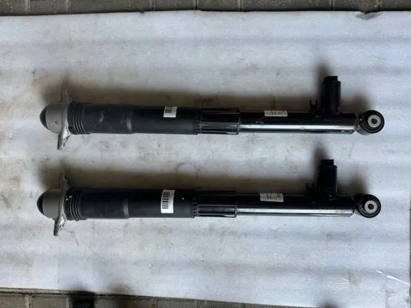 Ammortizzatore VW Audi Seat Skoda 5Q0512037 image 4