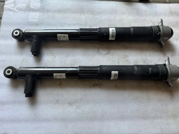 Ammortizzatore VW Audi Seat Skoda 5Q0512037 image 5