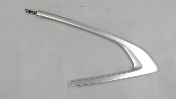 BMW F44 Vänster Sidoruta Lista OEM 7483165 image 2