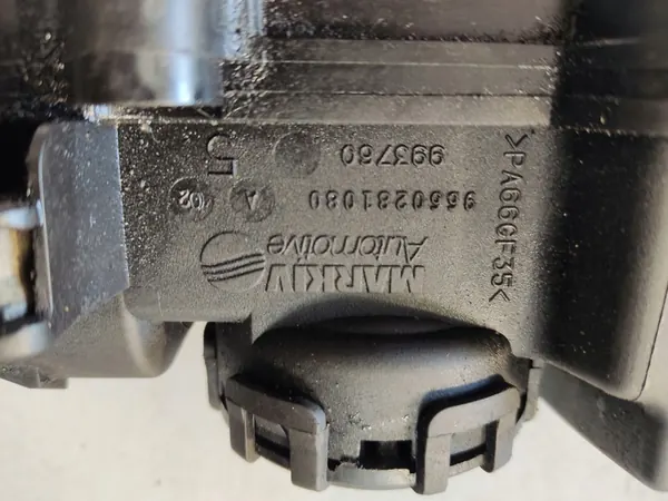 Citroen OE Venttiilikansi 1.6HDI image 4