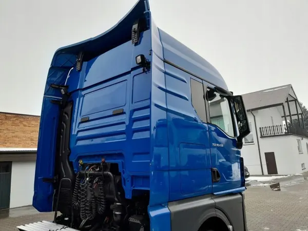 Cabina completa MAN TGX TG3 2021 OEM KABINA TG3 GM 1 image 6