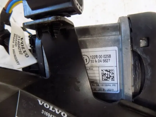 Webasto parkeerverwarming Volvo OEM 31694780 - Gebruikt image 6