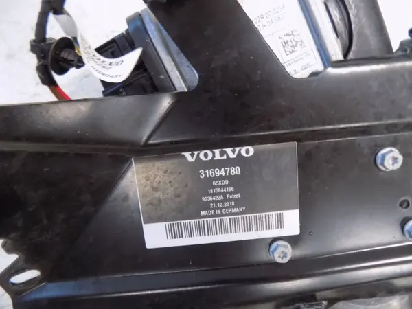 Webasto parkeerverwarming Volvo OEM 31694780 - Gebruikt image 8