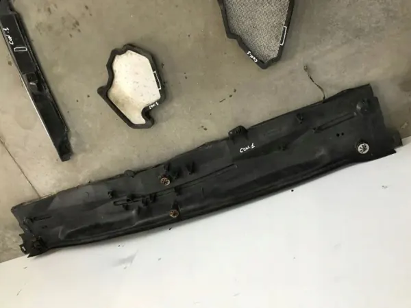 Mampara Ford Transit Connect I Mk1 OEM Podszybie 02-13 image 3