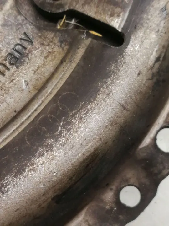 VW SEAT SKODA AUDI 1.6 16V Volante Motor 028141117 image 4