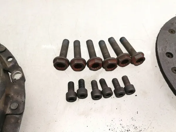 VW SEAT SKODA AUDI 1.6 16V Volante Motor 028141117 image 6