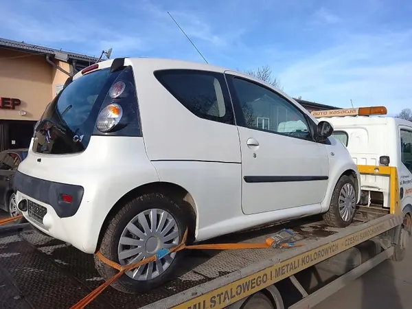 Gebrauchtes Ansaugrohr OEM 12535361 für Citroen C1 1.0 image 4