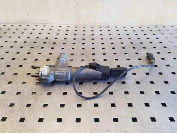 Tändningsströmbrytare OEM 4A0905851E för Audi 100 Avant image 3