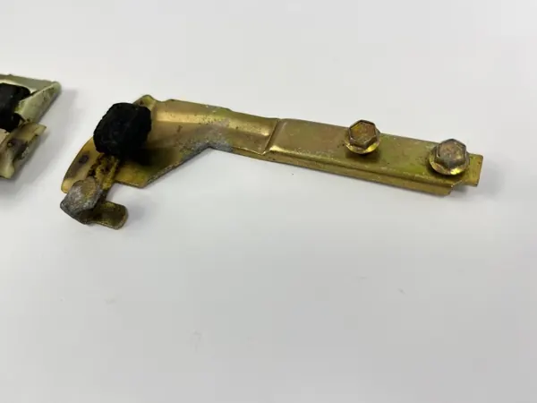 Kattoluukun liukujohdin OEM SDV05284 Vasen Oikea image 3