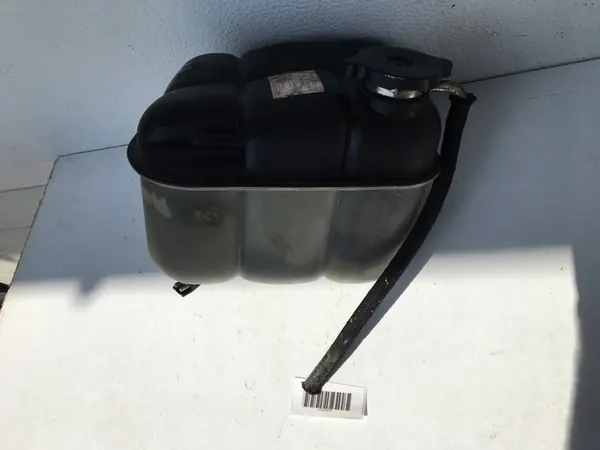 Kühlmittel-Ausdehnungsbehälter Mercedes W140 image 9