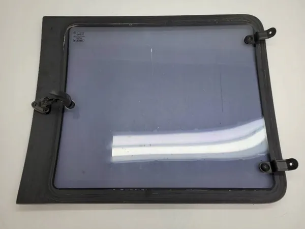 Karossglas Bak Höger OEM AUST132130 Fiat Doblo image 7
