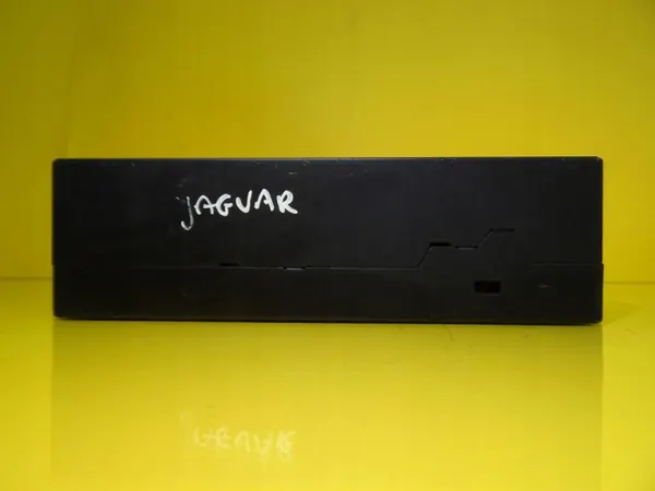 Jaguar CD-wisselaar OEM DRC9747 - Gebruikt image 7