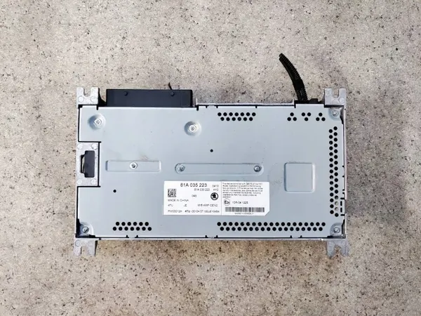 Module amplificateur radio OEM 81A03522347 pour Skoda Superb III image 5