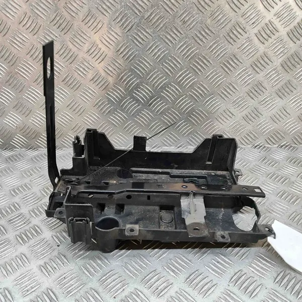 Base de bateria OPEL MOKKA 1.7L diesel 2014 OEM 95933269 image 2