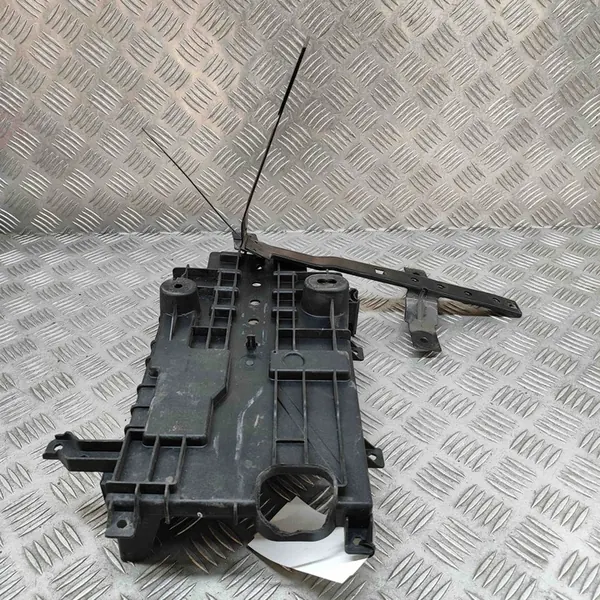 Base de bateria OPEL MOKKA 1.7L diesel 2014 OEM 95933269 image 4